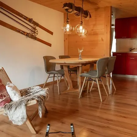 The Petit Bergidyll - Grindelhomes Apartment