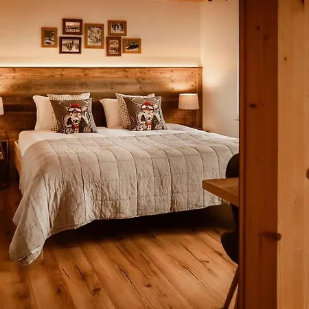 The Petit Bergidyll - Grindelhomes Apartment *
